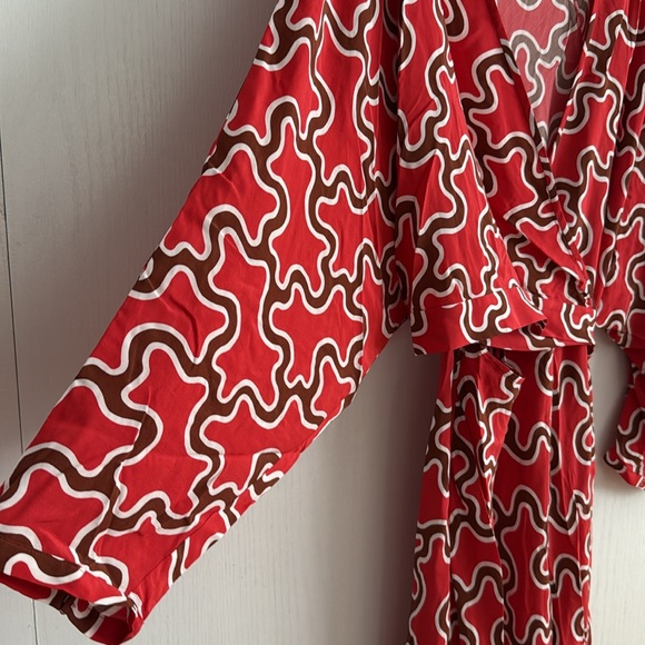 Diane Von Furstenberg Eloise Red Wrap Long Sleeve Midi Dress Asymmetrical Sz. XL - Picture 7 of 13